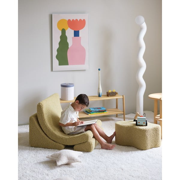 Poltrona per bambini verde con rivestimento in bouclé Moon – Wigiwama-image-3