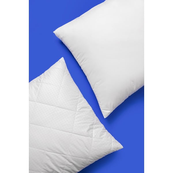 Polštář s výplní z mikrovlákna 70x90 cm Carbon – Bonami Essentials-image-1