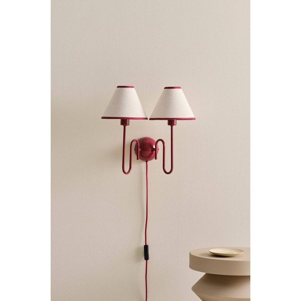 Lampada da parete rossa/beige in lino con alimentazione a corrente Juliet – Jotex-image-3