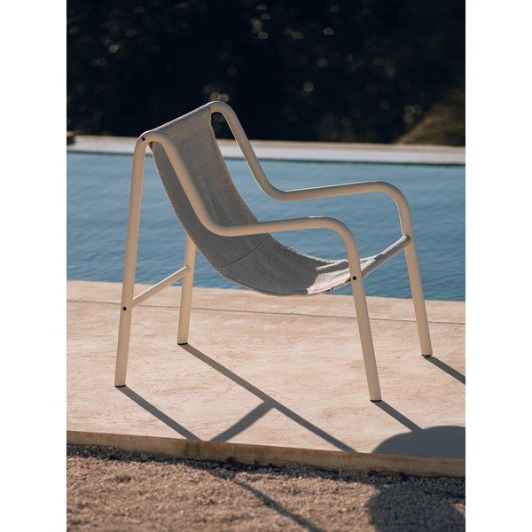 Poltrona da esterno beige in metallo Nokk – noo.ma-image-1