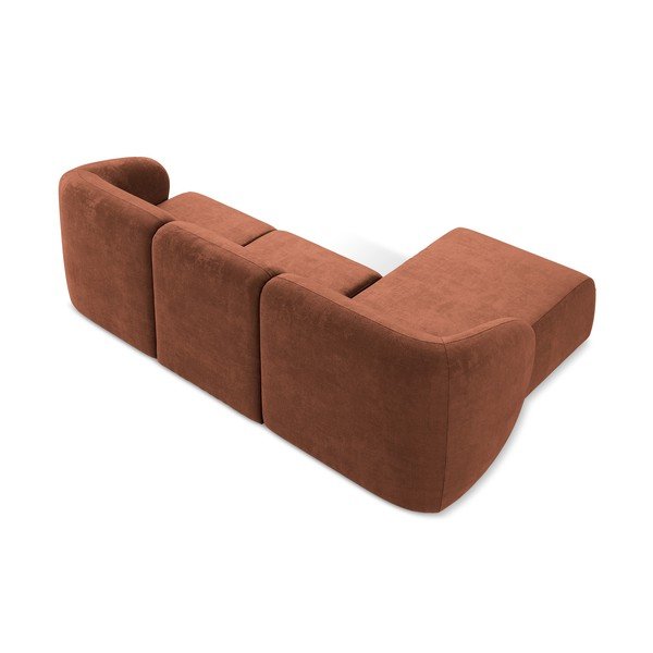 Divano angolare color terracotta (con penisola a sinistra/con chaise lounge) con rivestimento in ciniglia Lani – Makamii-image-3