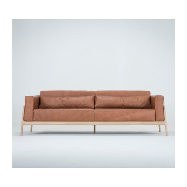 Divano in pelle di bufalo marrone cognac con struttura in rovere massiccio , 240 cm Fawn - Gazzda-image-1