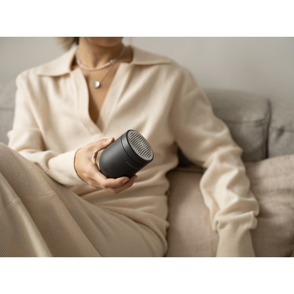 Levapelucchi nero Pilo 2 - Steamery-image-1