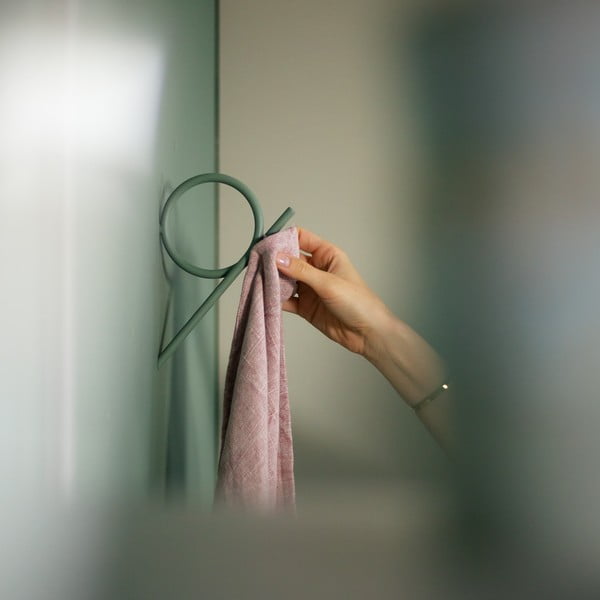 Gancio da parete verde polveroso in metallo Tuba L – Spinder Design-image-3