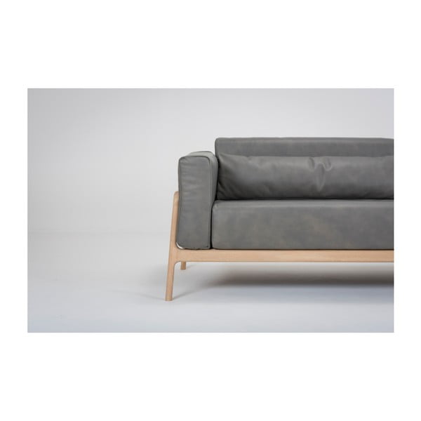 Divano in pelle di bufalo grigio scuro con struttura in rovere massiccio , 240 cm Fawn - Gazzda-image-2