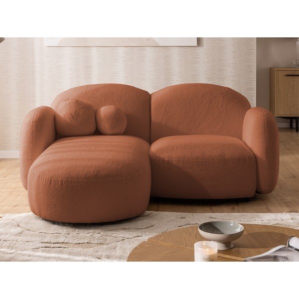 Divano angolare color terracotta (con penisola a sinistra/con chaise lounge) con rivestimento in bouclé Orbit – Ropez-image-1