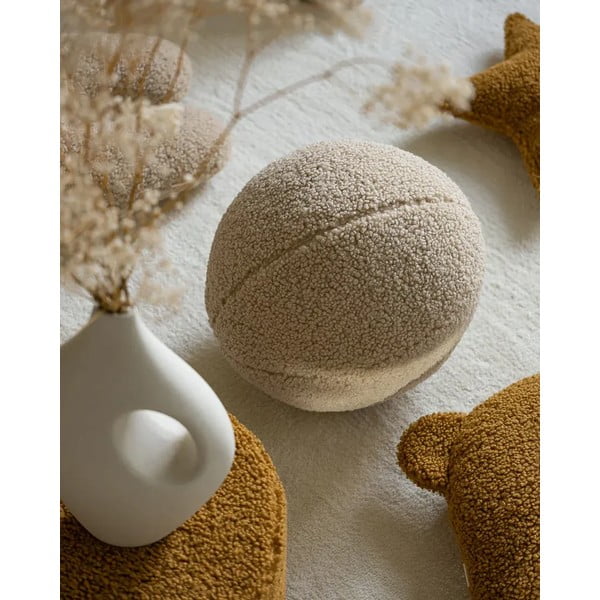 Cuscino per divano da bambini marrone chiaro con rivestimento in bouclé Ball – Wigiwama-image-3