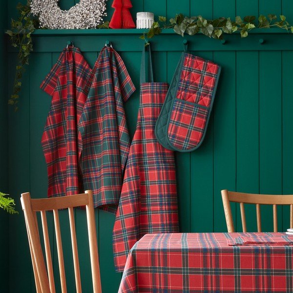 Grembiule in cotone a tema natalizio Christmas Tartan Check – Catherine Lansfield-image-2
