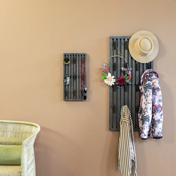 Attaccapanni da parete marrone scuro in rovere massiccio 24 cm Parco – Spinder Design-image-1