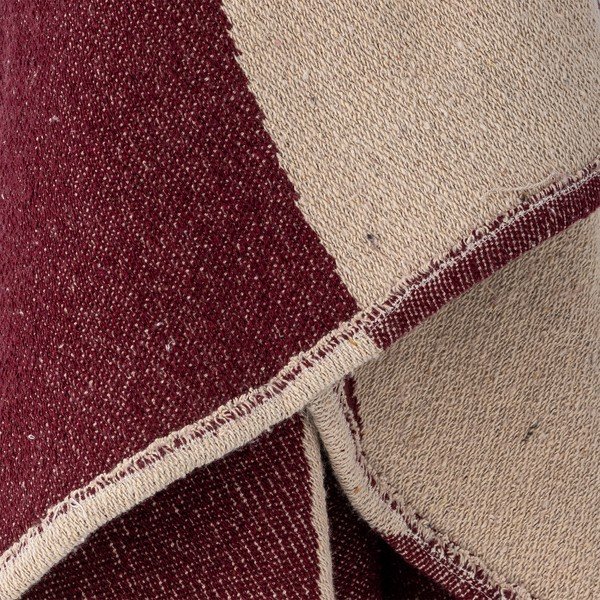 Coperta rossa/beige in cotone riciclato 130x160 cm Cimmi – Bloomingville-image-2