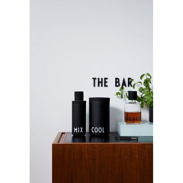 Caraffa in vetro per bevande, 500 ml - Design Letters-image-1