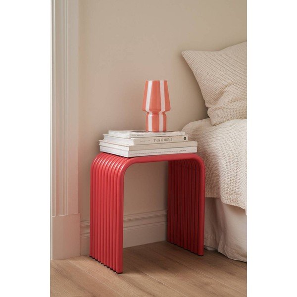 Sgabello rosso in metallo Multron – Ellos Home-image-1