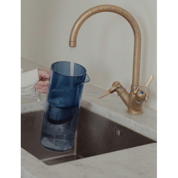 Caraffa con filtro in plastica EM77 – Stelton-image-1