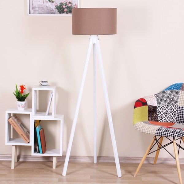 Bílá volně stojící lampa se světle oranžovým stínítkem Kate Louise Beyaz