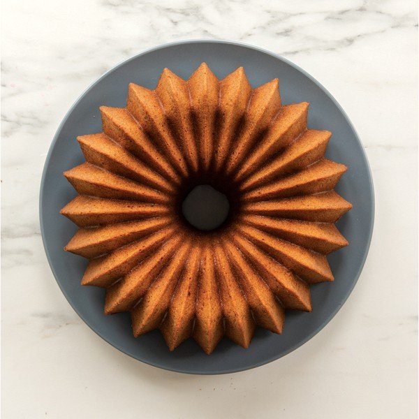 Teglia da forno dorata , 2,4 l Brilliance - Nordic Ware-image-1