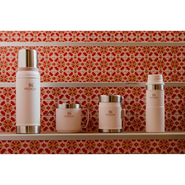 Borraccia termica rosa chiaro in acciaio inox Legendary Classic Rose Quartz – Stanley-image-4