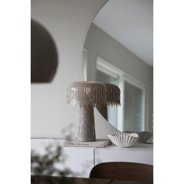 Lampada da tavolo greige con paralume in metallo (altezza totale 38 cm) Verbera – Markslöjd-image-1