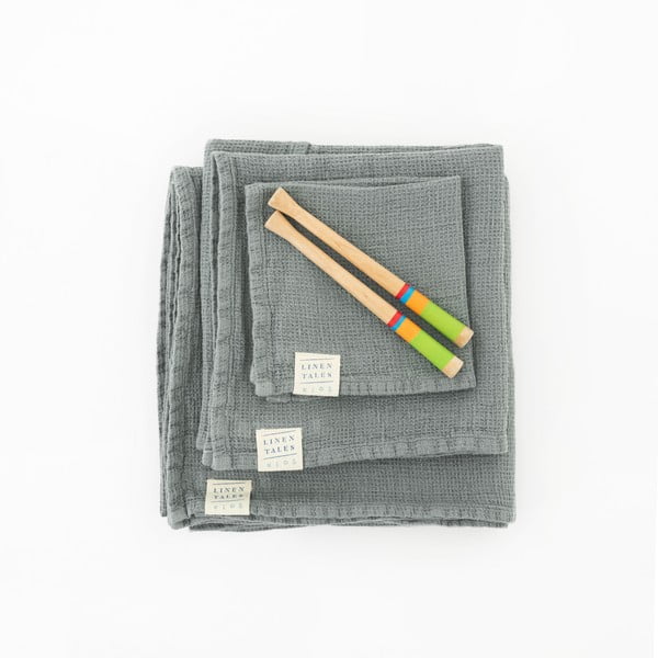 Asciugamano per bambini in lino blu con cappuccio 100x100 cm Blue Fog - Linen Tales-image-1