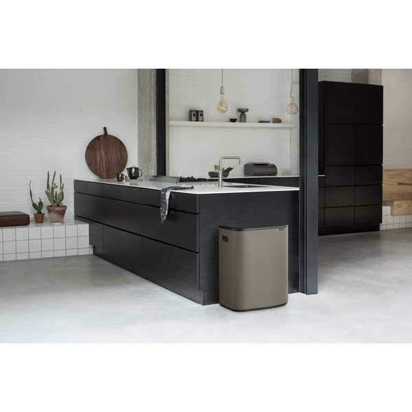 Bidone in acciaio grigio touch per raccolta differenziata 60 l Bo Touch Bin - Brabantia-image-1