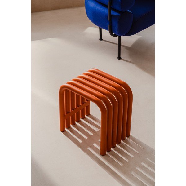 Sedia da esterno arancione in metallo Nokk – noo.ma-image-1