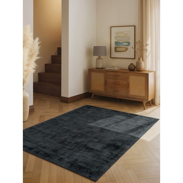 Tappeto nero in viscosa tessuto a mano 80x150 cm Noemi – Vikosa-image-1