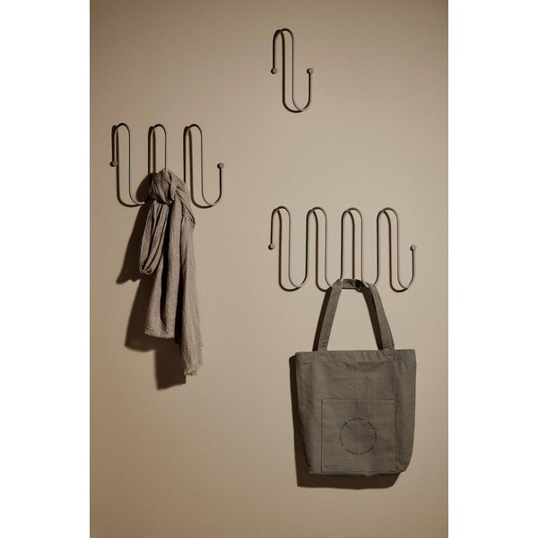 Appendiabiti da parete beige Curl - Blomus-image-1