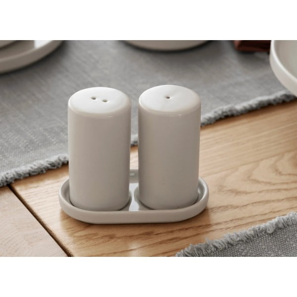 Saliera e pepiera Pilar – Blomus-image-1