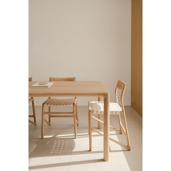 Sedia da pranzo in legno massiccio di quercia con seduta bianca Fawn - Gazzda-image-1