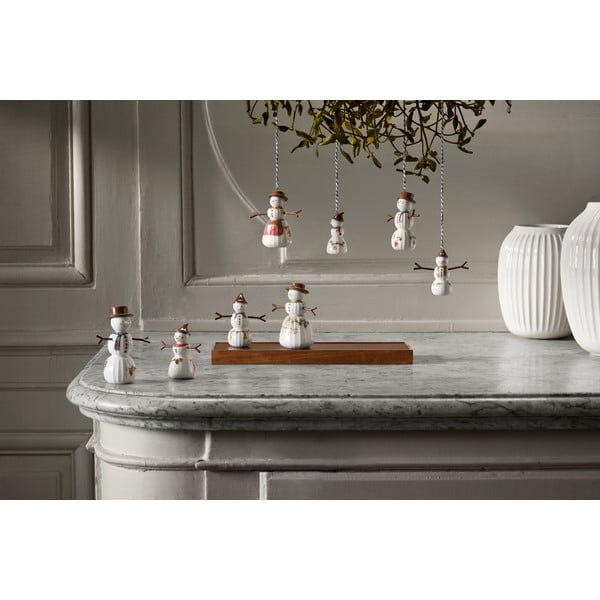 Statuetta natalizia in porcellana (altezza totale 11,5 cm) Hammershøi Snowman – Kähler Design-image-3