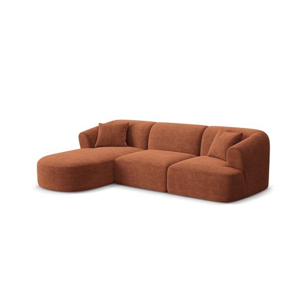 Divano angolare color terracotta (con penisola a sinistra/con chaise lounge) con rivestimento in velluto a coste Campi – Cosmopolitan Design-image-1
