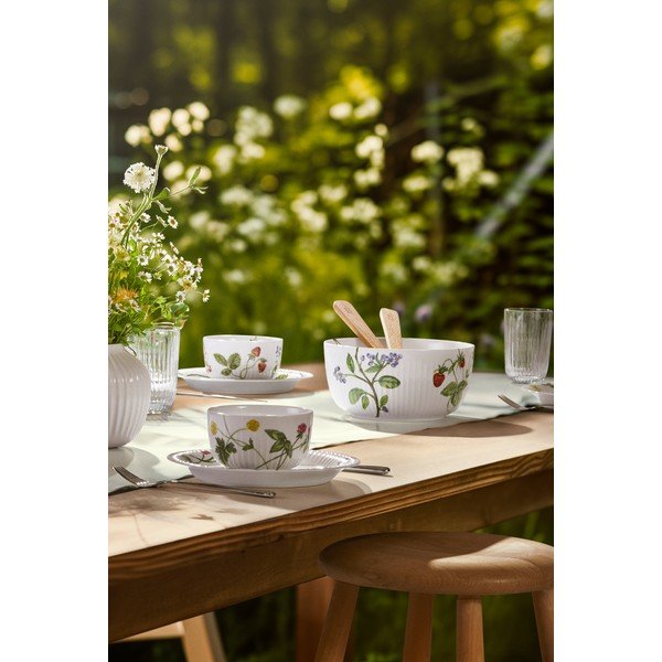Ciotolina per zuppe e minestre bianca in porcellana 600 ml Hammershøi Summer – Kähler Design-image-1