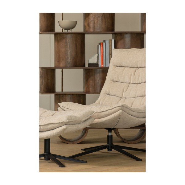 Poltrona con poggiapiedi di colore naturale girevole con rivestimento in ciniglia Kube – WOOOD-image-1