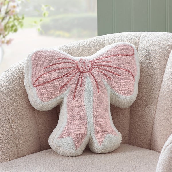 Cuscino decorativo in bouclé 43x45 cm Bow – Catherine Lansfield-image-1