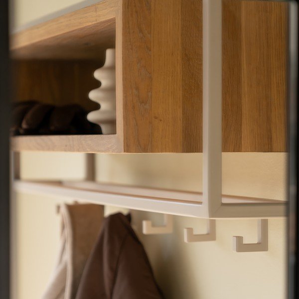 Attaccapanni da parete di colore naturale/grigio tortora in rovere massiccio con scaffale 78 cm School – Spinder Design-image-2