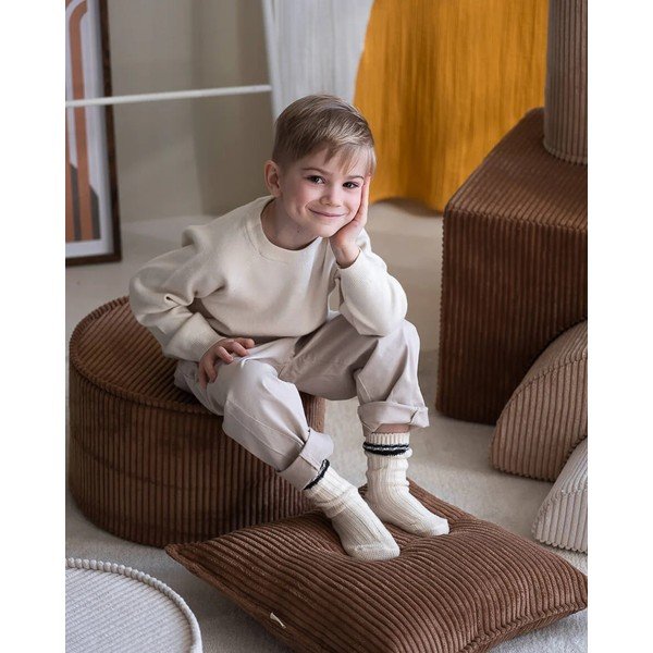 Cuscino per divano da bambini marrone con rivestimento in velluto a coste Block – Wigiwama-image-2