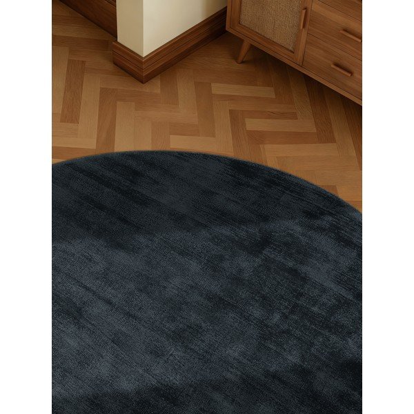 Tappeto rotondo nero in viscosa tessuto a mano ø 120 cm Noemi – Vikosa-image-3
