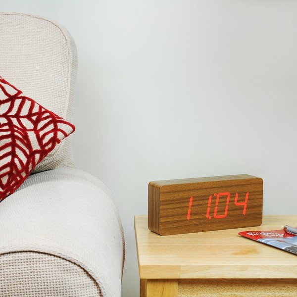 Sveglia marrone scuro con display a LED rosso Slab Click Clock - Gingko-image-4