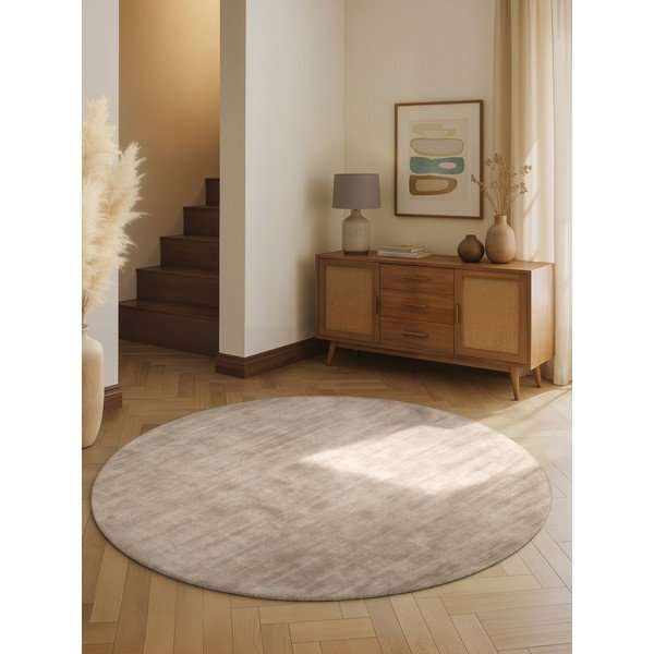 Tappeto rotondo beige in viscosa tessuto a mano ø 150 cm Noemi – Vikosa-image-1