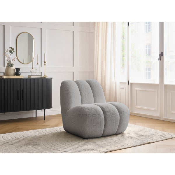 Poltrona grigio chiaro con rivestimento in bouclé Janissaire – Bobochic Paris-image-1