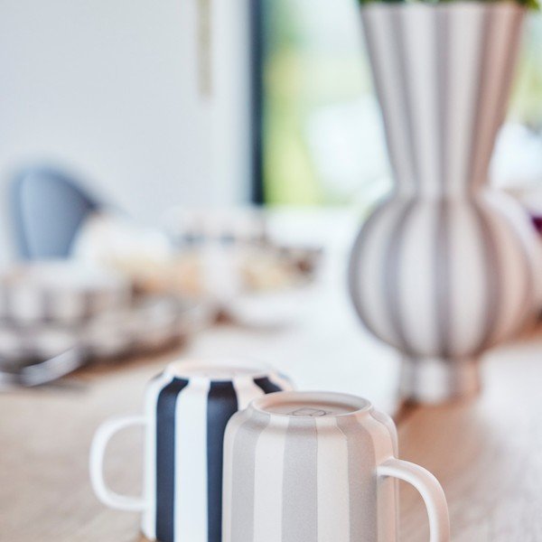 Vaso beige in gres fatto a mano (altezza totale 28 cm) Toppu – OYOY Living Design-image-3