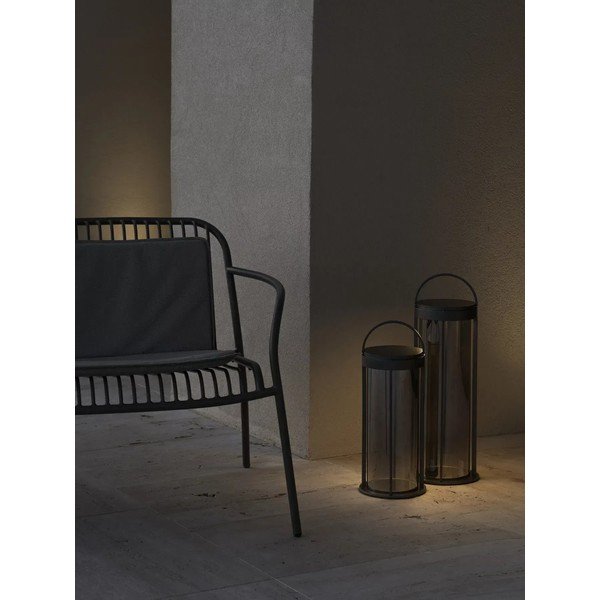 Sedia da esterno grigia in metallo Yua Wire – Blomus-image-3