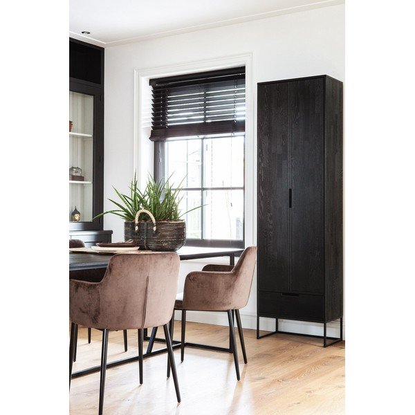 Armadietto nero in frassino massiccio 60x210x36 cm Silas – WOOOD-image-1
