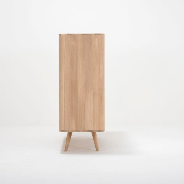 Cassettiera in rovere Due, 135 x 42 x 110 cm Ena - Gazzda-image-4