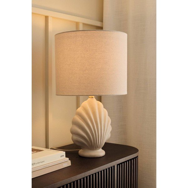 Lampada da tavolo bianca/beige in poliresina (altezza totale 58 cm) Shelley – Ellos Home-image-1