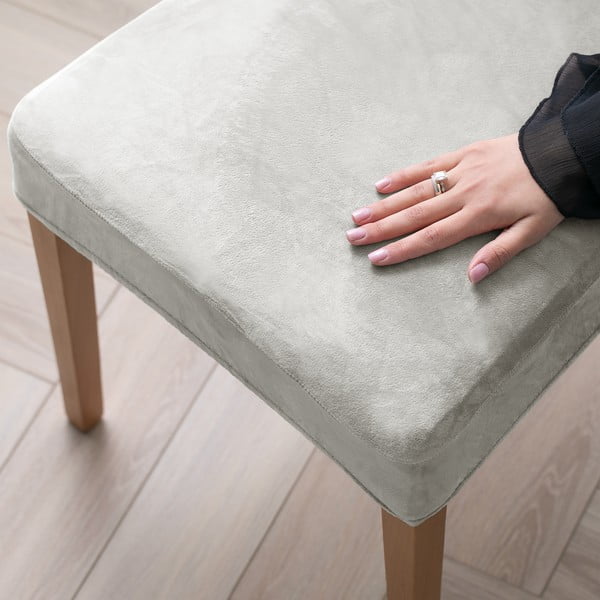 Set di coprisedia grigio chiaro con rivestimento elastico per sedie 4 pz 48 cm Sento – Restilo-image-1