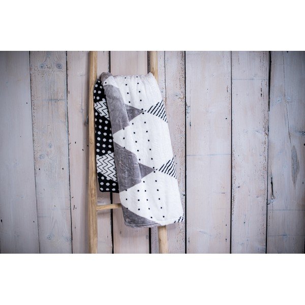 Coperta in micropile, 150 x 200 cm Triangle - My House-image-1