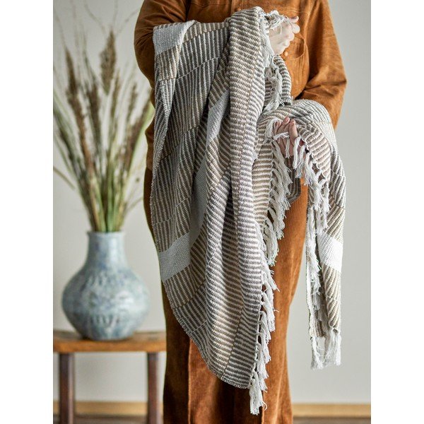 Coperta per TV di colore naturale in cotone riciclato 160x130 cm Isnel – Bloomingville-image-3