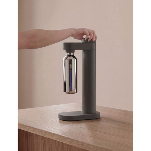 Bottiglia per gasatore d'acqua argentata in acciaio inox Brus – Stelton-image-3