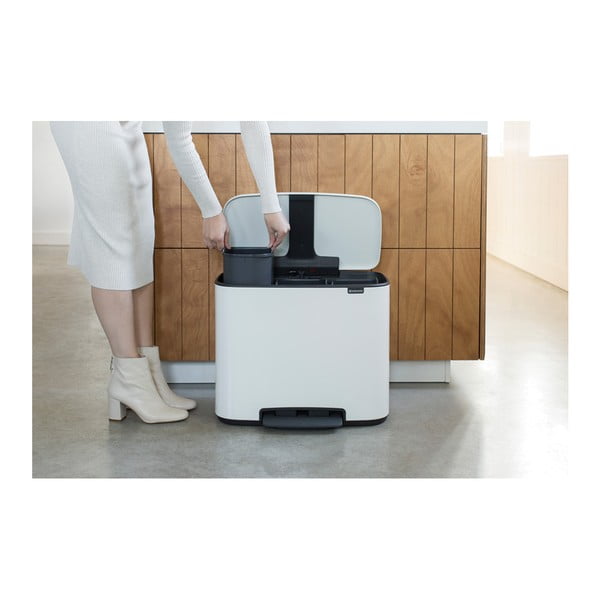 Cestino per la spazzatura in acciaio bianco per raccolta differenziata/con pedale 33 l Bo – Brabantia-image-2