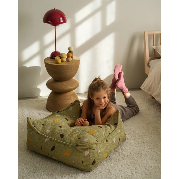 Pouf a sacco per bambini verde con rivestimento in bouclé e ciniglia Terrazzo Square – Wigiwama-image-1